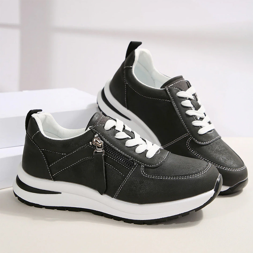 Liviana Studio Sneakers