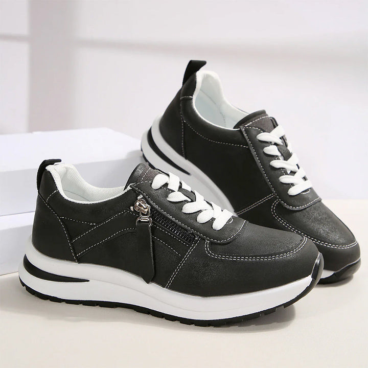 Liviana Studio Sneakers