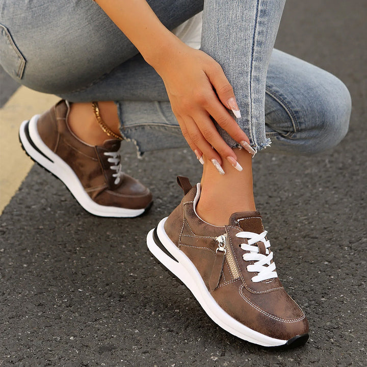 Liviana Studio Sneakers